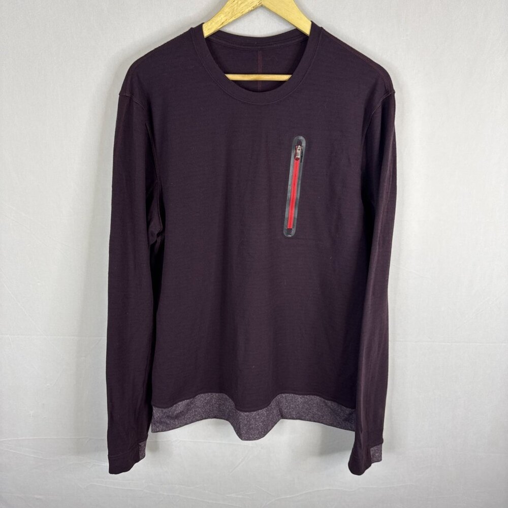 Lululemon Men’s Long Sleeve Athletic Top Large Purple Zip Chest Pocket